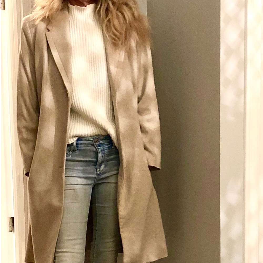 Dana Buchman taupe wool/cashmere coat